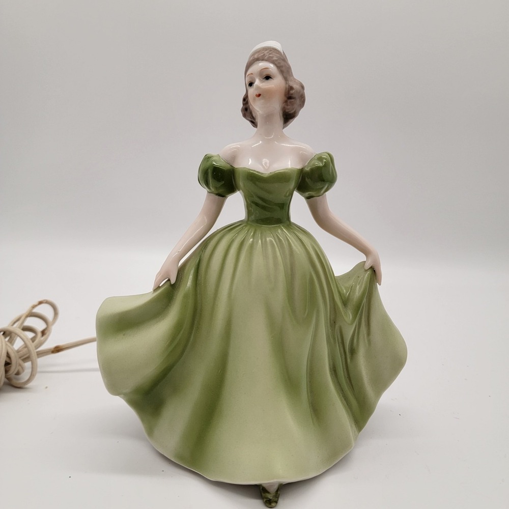Vtg Porcelain Lamp Night Light Lenwile Ardalt Taiwan Lady Cynthia Dress Green
